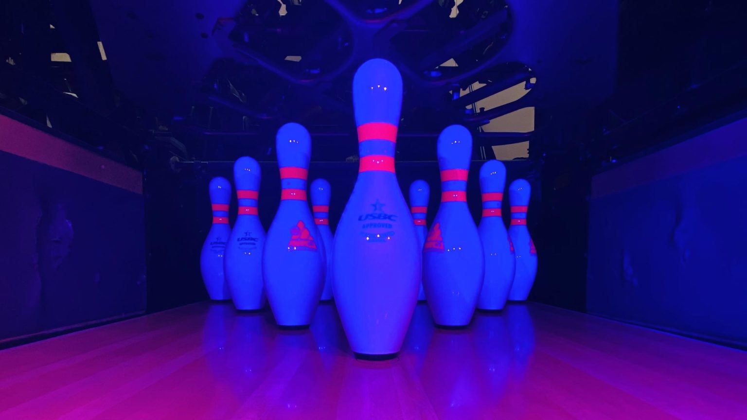Cosmic Bowling Pinheads Bowling